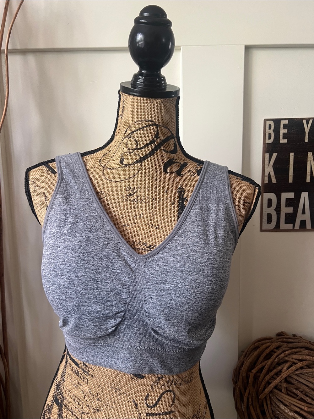 Set of Two Seamless V-Neck Comfort Bralette in Heather Gray and Black